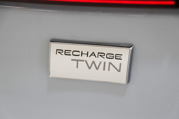 2023 MY24 Volvo C40  Recharge Twin SUV Image 6