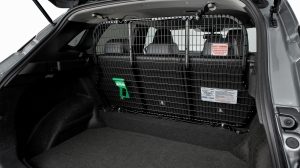 CARGO BARRIER - BEHIND SECOND ROW