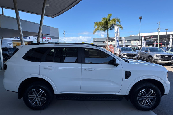 2026 Ford Everest UB Trend SUV Image 2