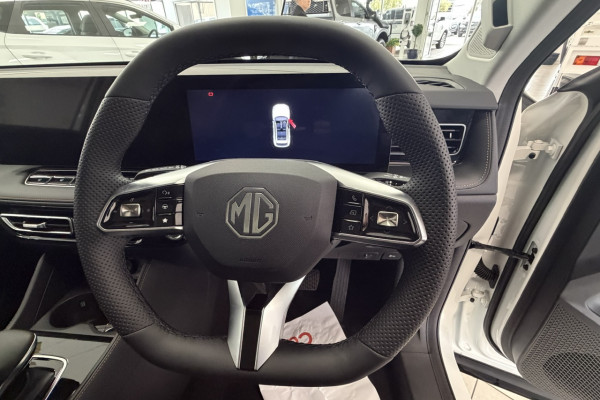 2025 MG HS AS33H Essence Hybrid+ SUV Image 23