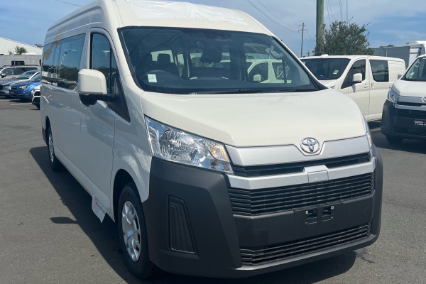 2025 Toyota HiAce GDH322R Commuter Bus Image 2