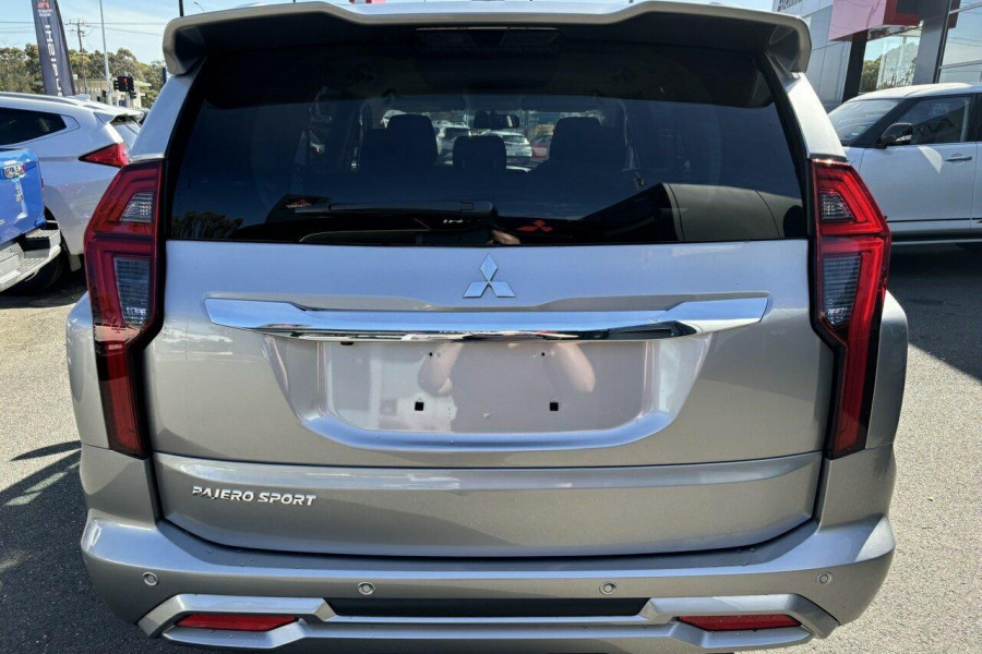 2024 Mitsubishi Pajero Sport QG GLS SUV Image 6