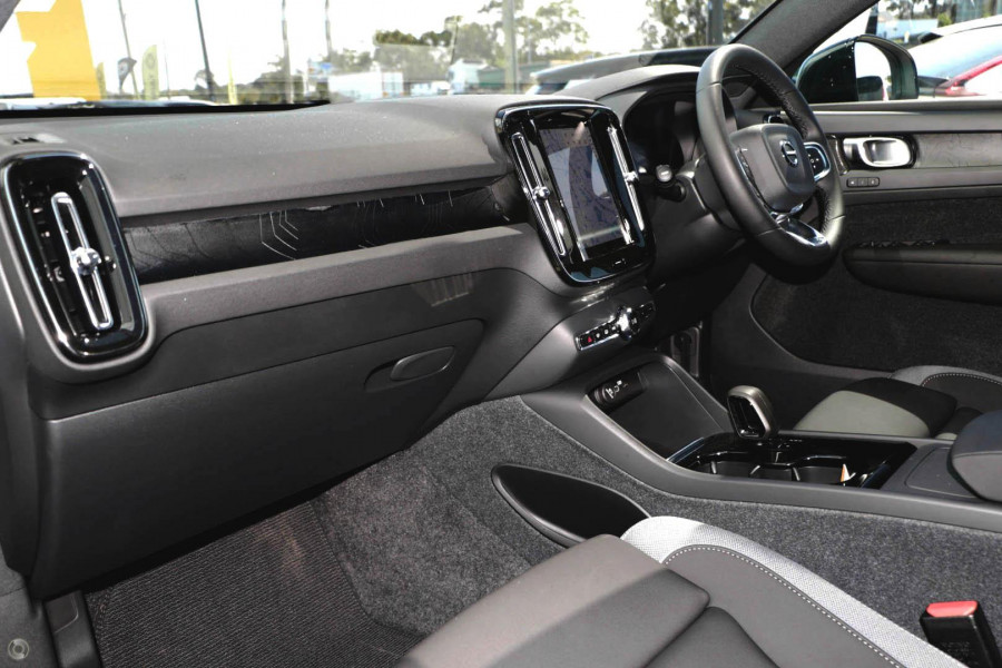 2023 MY24 Volvo C40 XK Recharge Twin SUV Image 7
