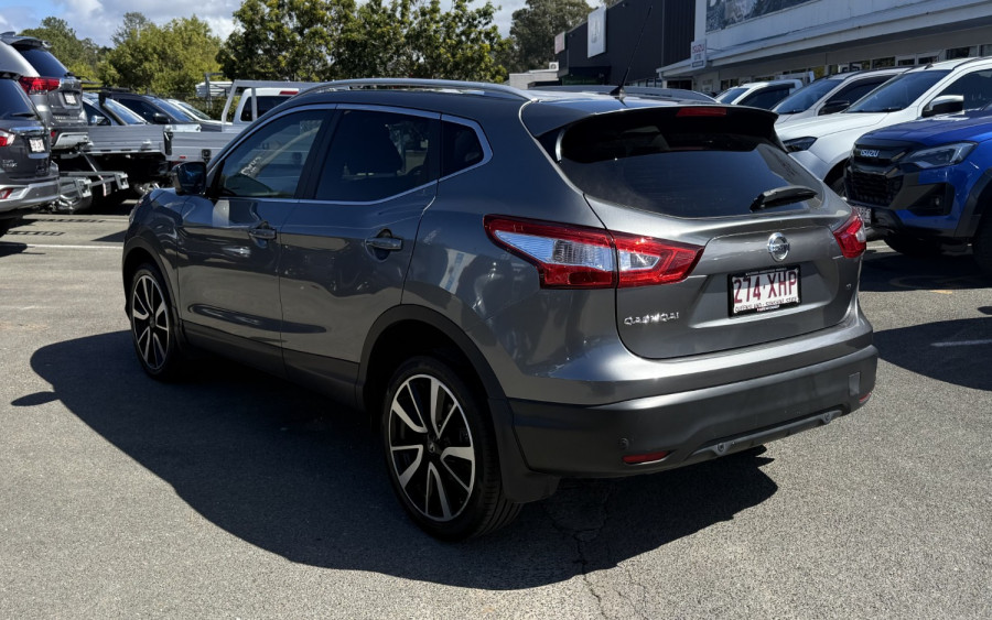 2017 Nissan QASHQAI J11 Ti SUV Image 8