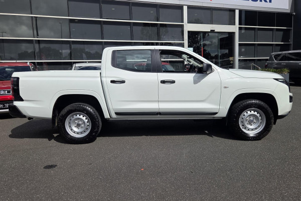 2026 Nissan Navara D27 SL Ute Image 5