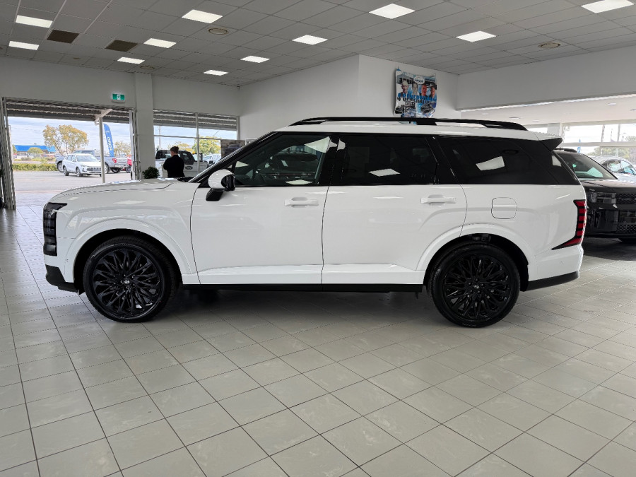 2026 Hyundai Palisade Calligraphy Black Ink SUV Image 4