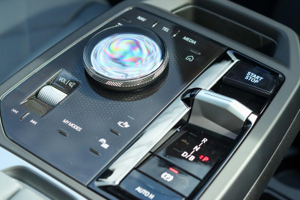 2026 BMW iX I20 xDrive45 M Sport SUV image 17