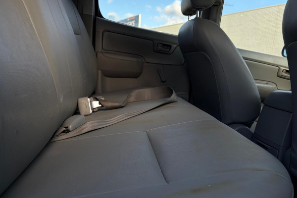2009 MY10 Toyota HiLux TGN16R WorkMate Ute Image 14