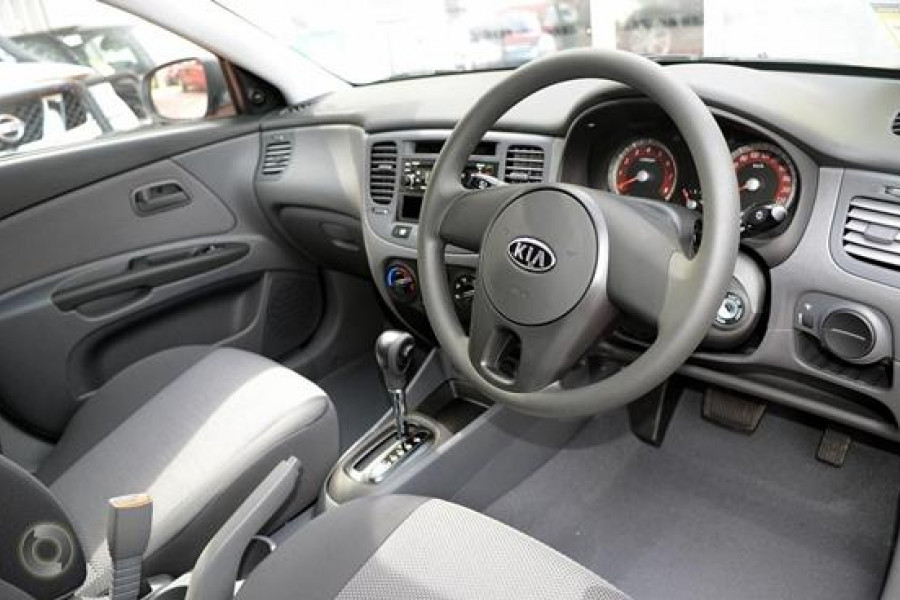 2011 Kia Rio JB S Hatch Image 6