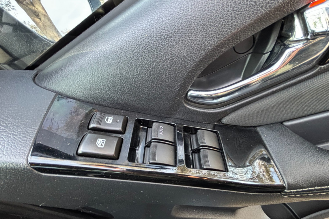 2020 MY19 Isuzu MU-X LS-U SUV Image 22