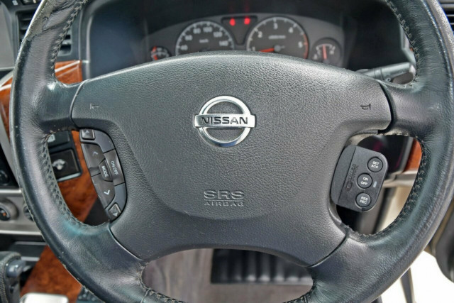 2006 Nissan Patrol TI 9 of 19