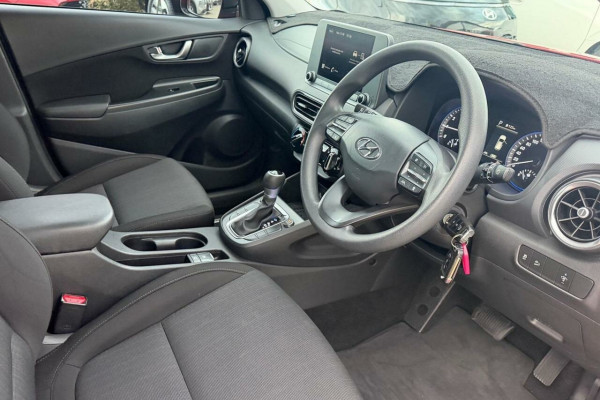 2021 Hyundai KONA OS.V4  SUV Image 28