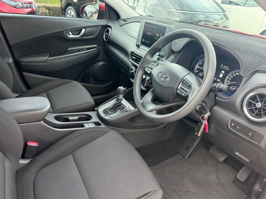 2021 Hyundai KONA OS.V4  SUV Image 28