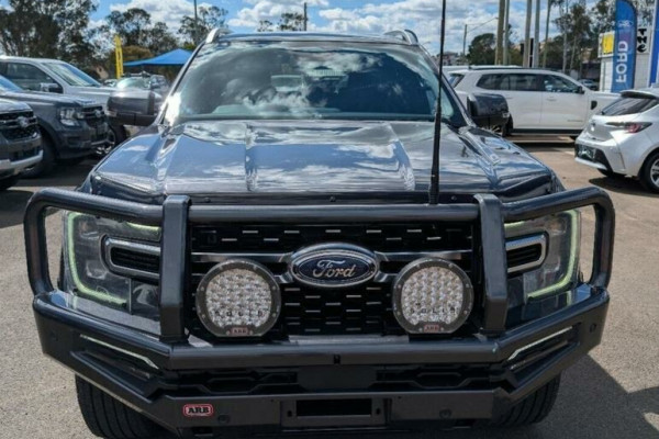 2025 MY25.5 Ford Everest UB Platinum SUV Image 2