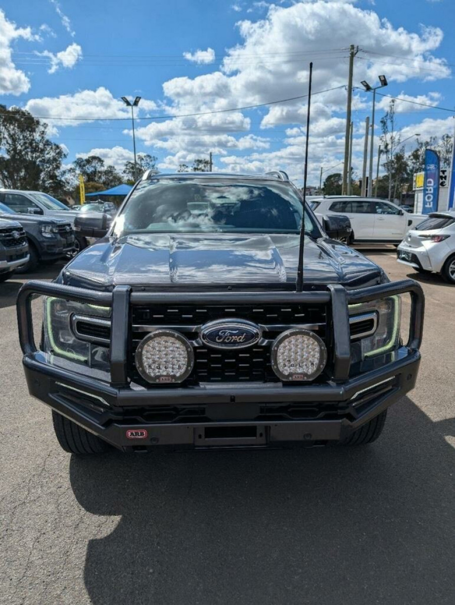 2025 MY25.5 Ford Everest UB Platinum SUV Image 2