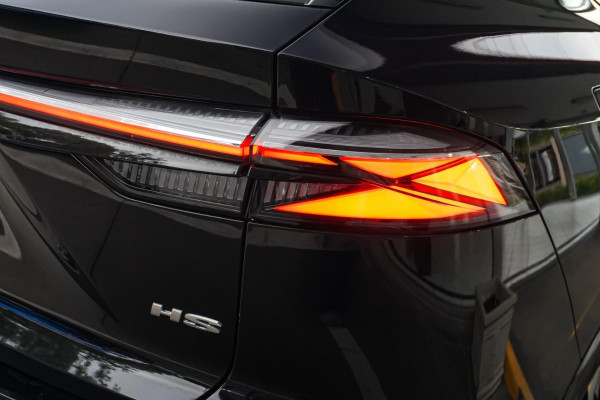 2024 MY24.5 MG HS AS33 Vibe SUV Image 13