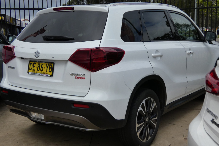 2022 Suzuki Vitara SERIES II TURBO SUV Image 6
