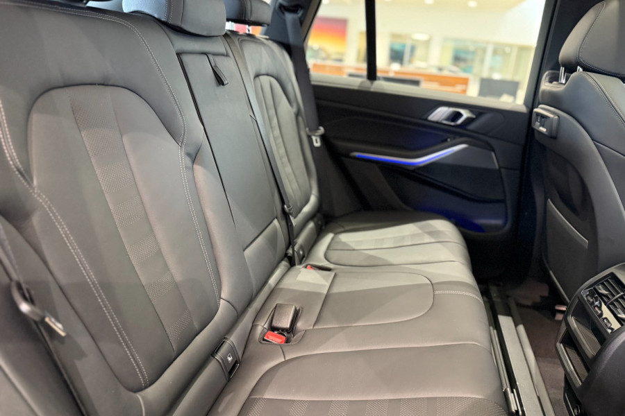 2022 BMW X5 G05 M Sport SUV Image 38