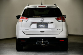 2015 Nissan X-Trail T32 ST-L Suv Image 4
