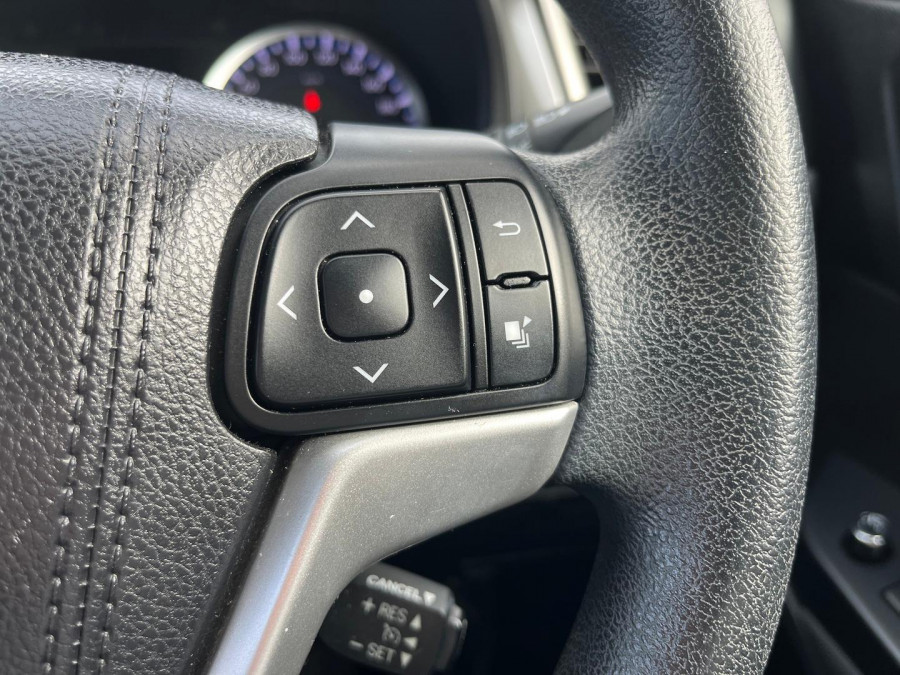 2017 Toyota Kluger GSU55R GX SUV Image 23