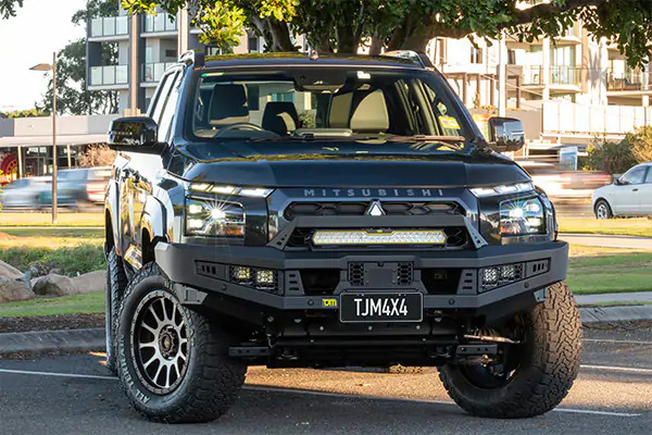 Mitsubishi Triton