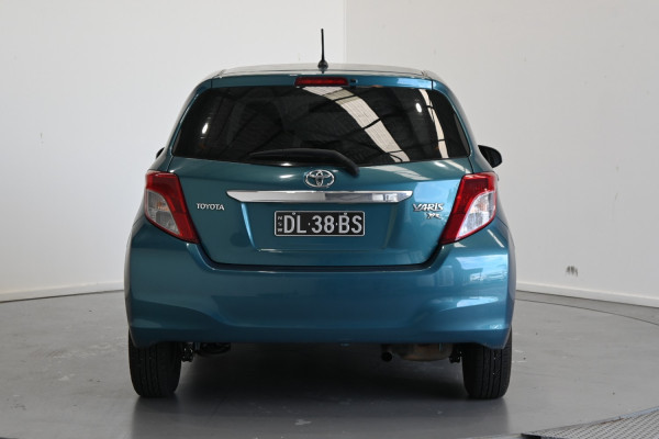 2011 Toyota Yaris 3S52920YR yr Hatch Image 6