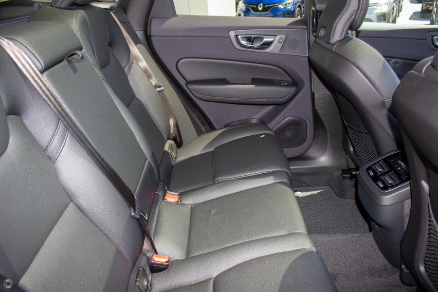 2024 MY25 Volvo XC60 UZ Plus B5 SUV Image 8