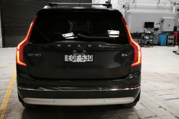 2021 MY22 Volvo XC90 L Series B6 Inscription SUV Image 8
