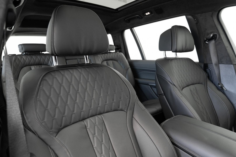 2025 BMW X7 G07 LCI xDrive40i M Sport SUV