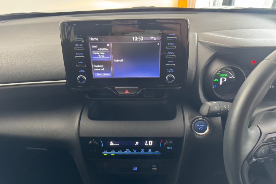 2021 Toyota Yaris Cross MXPB10R GX SUV Image 19