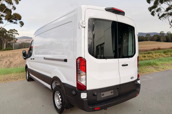 2026 MY25.75 Ford Transit VO 350L Van Image 5