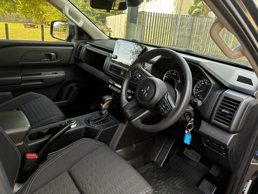 2026 MY25 Mitsubishi Triton MV GLX+ Ute Image 10