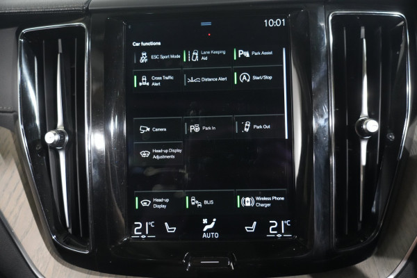2020 Volvo XC60 UZ D4 Inscription SUV image 26