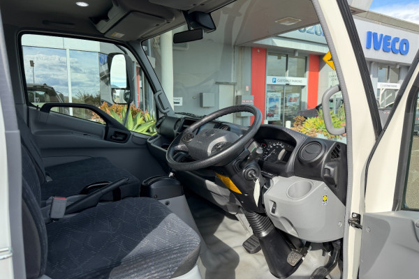 2023 Hino 616 AT 3430 WIDE Pantech Image 6