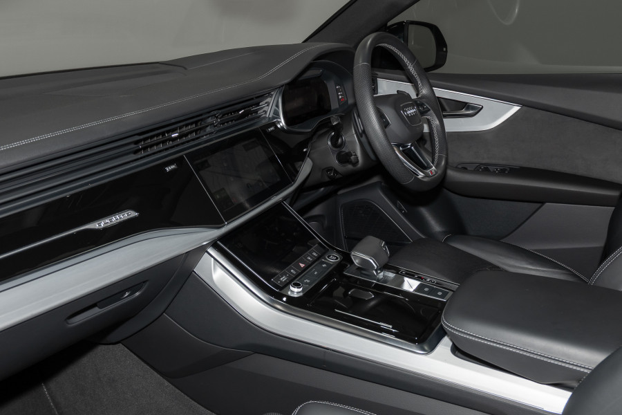 2023 Audi Q8 F1 50 TDI SUV Image 24