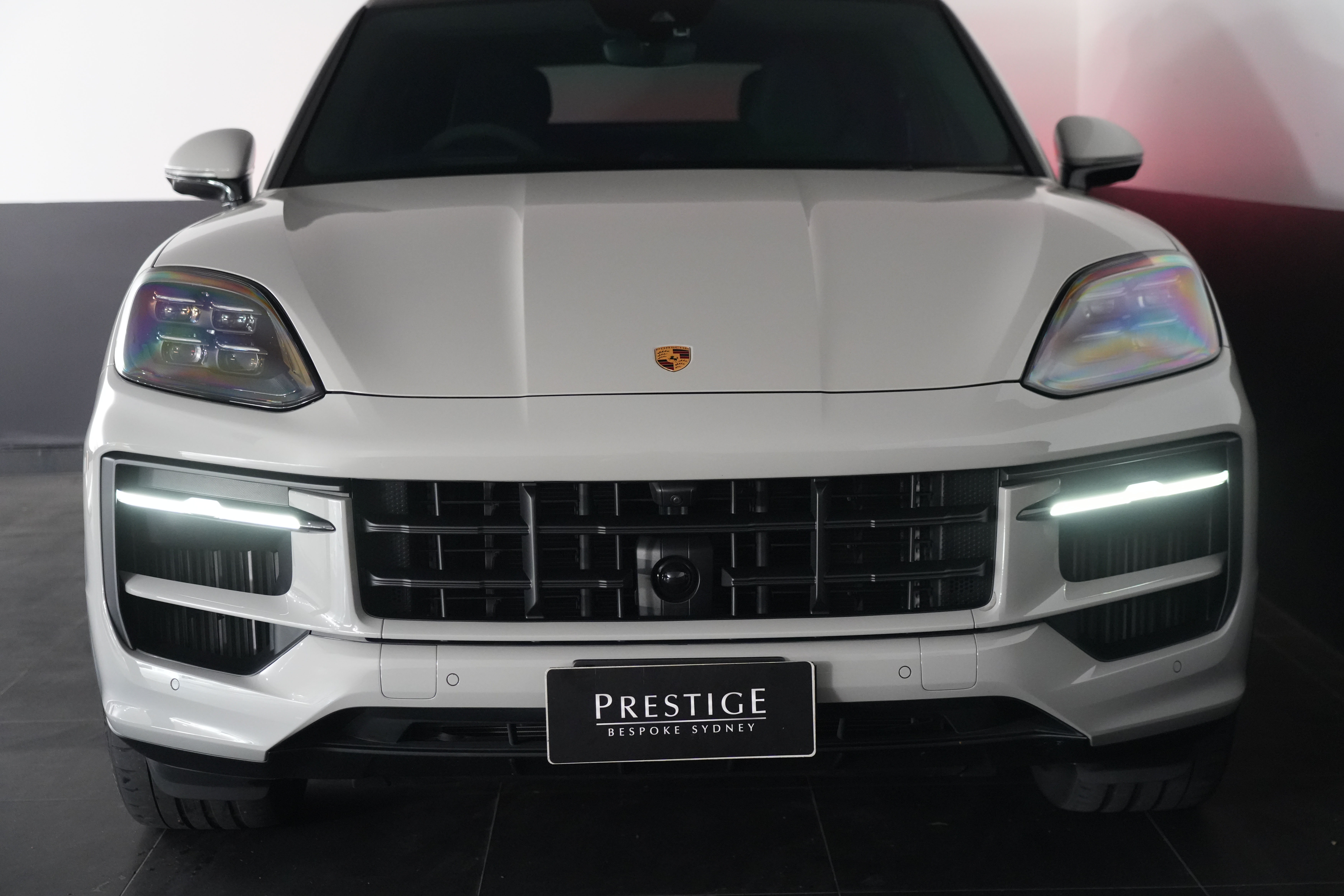 2024 Porsche Cayenne GTS Coupe Image 20