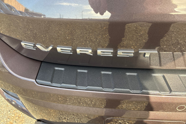 2023 MY23.5 Ford Everest UB Platinum SUV Image 12