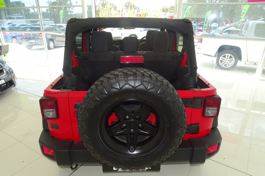 2016 Jeep Wrangler JK Sport SUV Image 6
