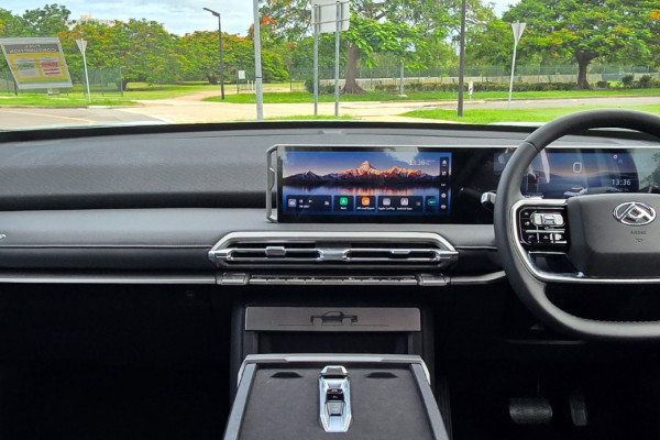 2025 LDV Terron 9 EKK1C Evolve Ute Image 18