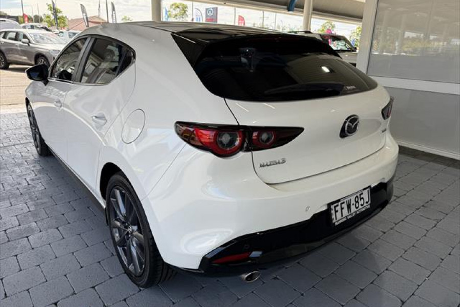 2024 Mazda 3 BP Series G20 Evolve Hatch Image 9