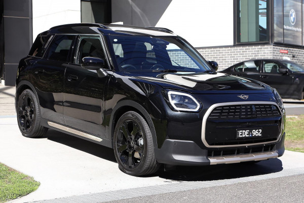 MINI Countryman E Favoured U25