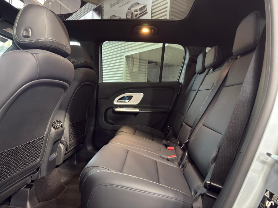 2026 Mercedes-Benz GLB-Class X244 GLB350 electric SUV Image 13