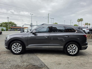 2020 Volkswagen Touareg CR 190TDI Adventure SUV