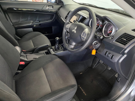2015 MY16 Mitsubishi Lancer CF ES Sport Sedan