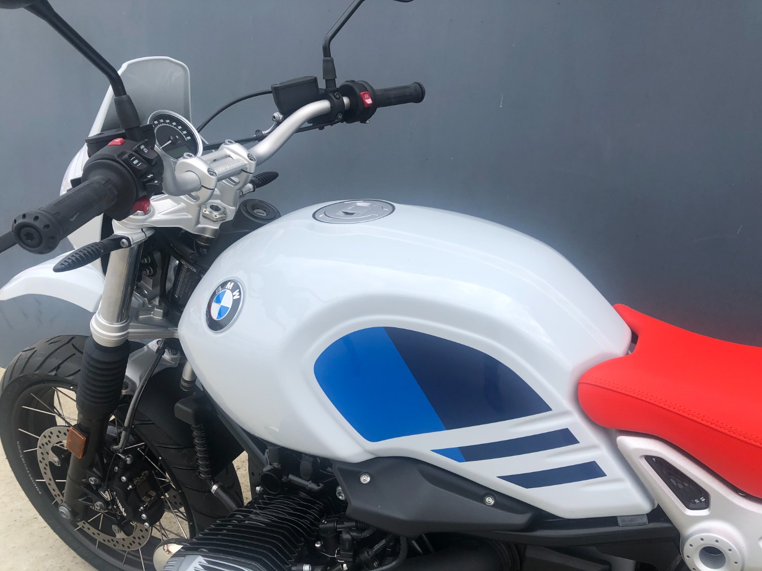 2020 BMW R Nine T Urban G/S Motorcycle Image 15