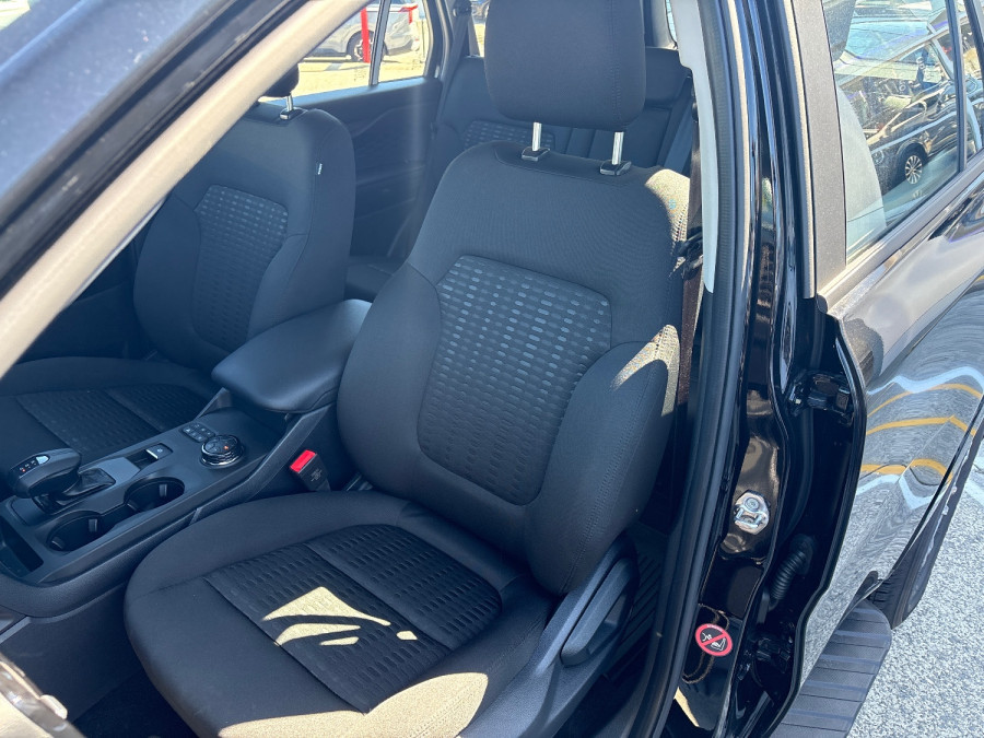 2025 MY26 Ford Everest UB Ambiente SUV Image 17