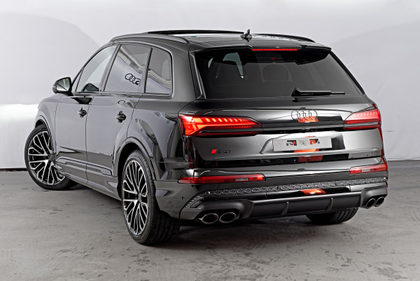 2026 MY25 Audi SQ7 4M TFSI SUV image 2