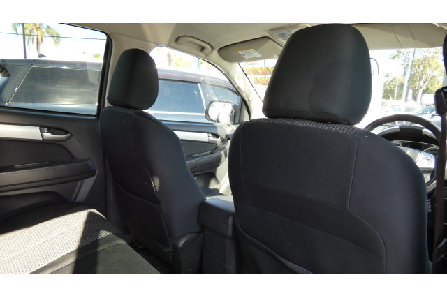 2016 MY15.5 Isuzu MU-X UC MY15.5 LS-U 4X2 SUV Image 10