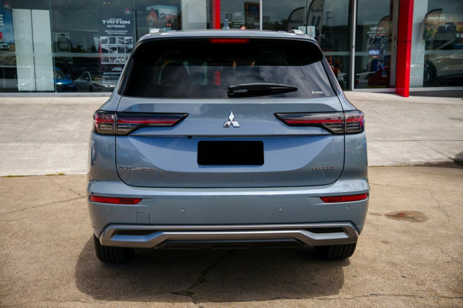 2025 Mitsubishi Outlander ZM Exceed SUV Image 3