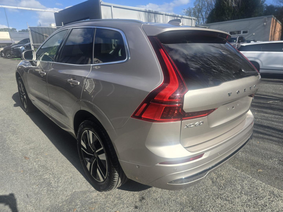 2026 Volvo XC60 UZ Plus B5 Bright SUV Image 5